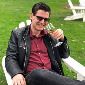 Meet your Posher, Chase